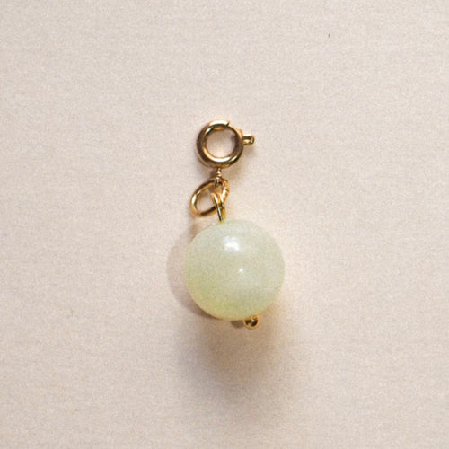 MON BAR - light lime charm (gold)